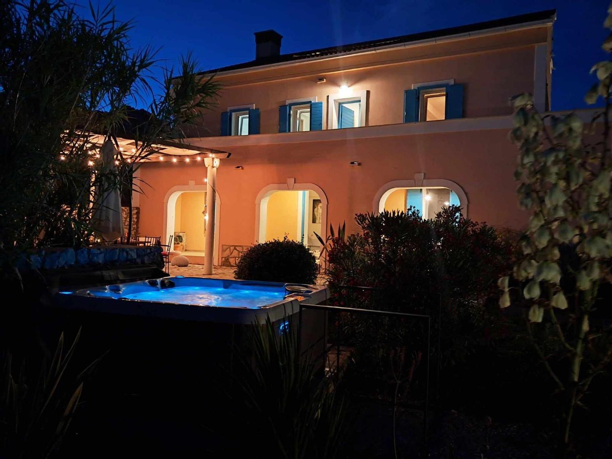 Villa Cesarica 노바야 외부 사진